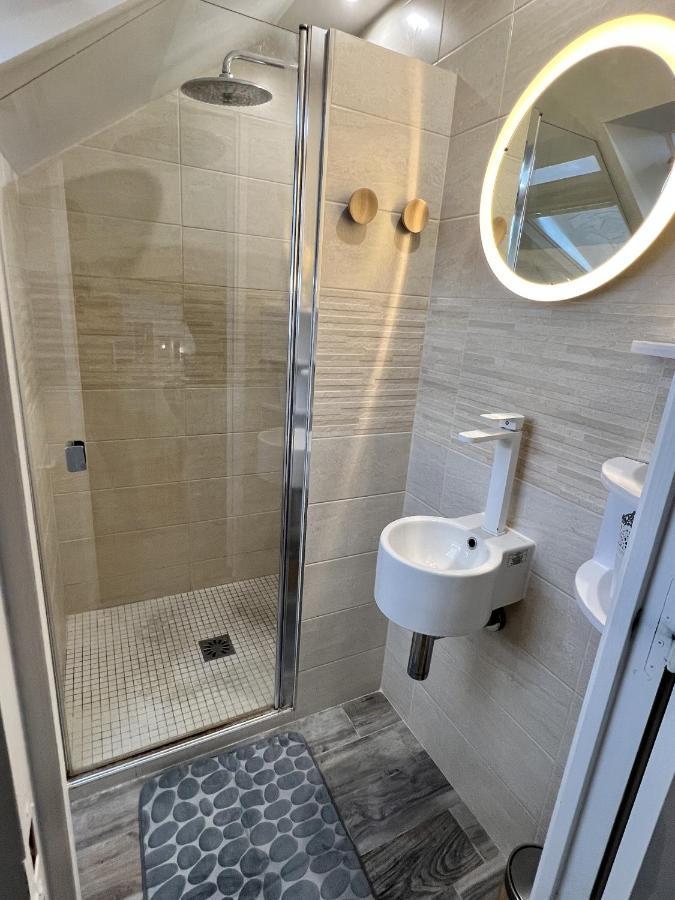 Appartement Familial Pour 6 Adultes Et 5 Enfants A 10 Min De Disney Bailly-Romainvilliers Εξωτερικό φωτογραφία